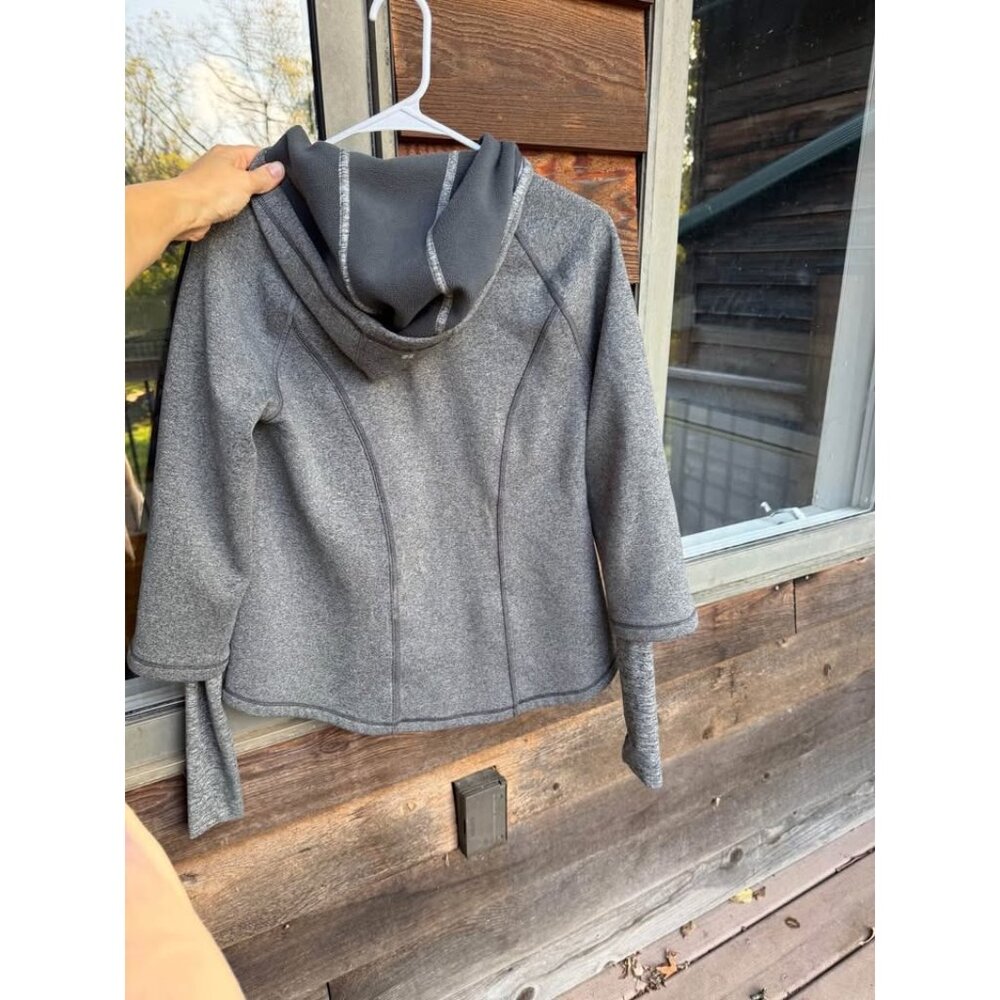 Sweaty Betty time out Luxe, fleece lined active wear zip up hoodie - Picture 5 of 6